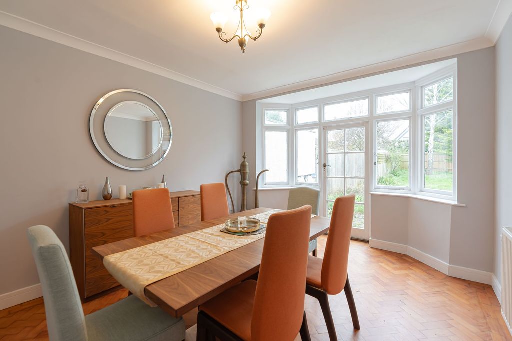 Property photo 2 of 16 Reception 2