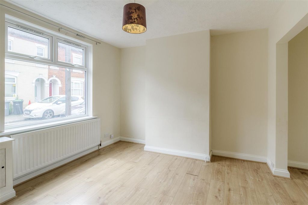 Property photo 2 of 12 Whitworth Road Living Room.Jpg