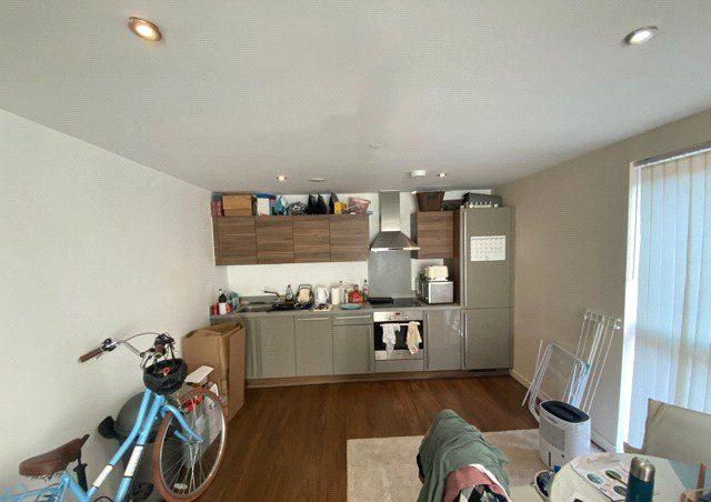 Property photo 3 of 10 Living Room