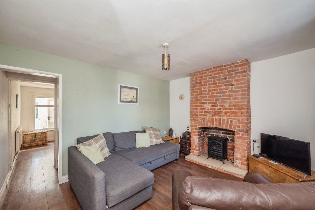 Property photo 3 of 16