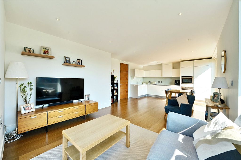Property photo 1 of 21 Picture No. 07