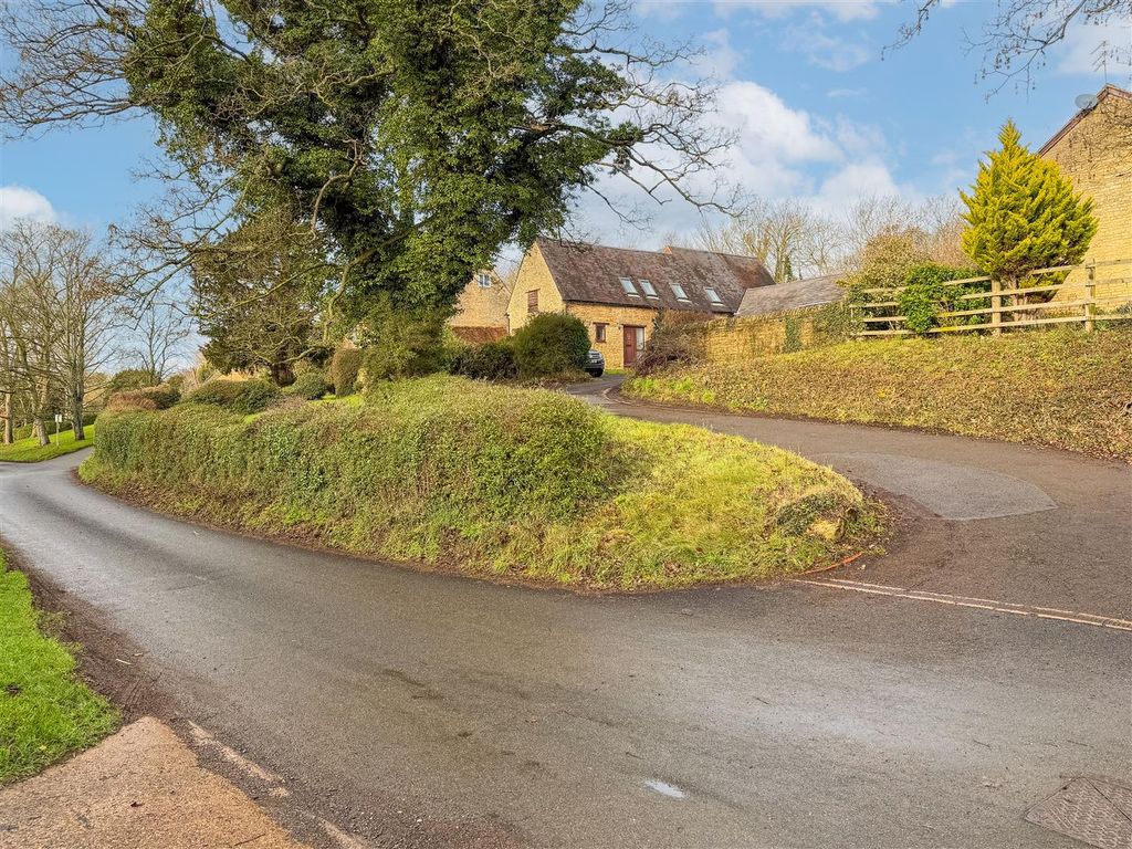 Property photo 3 of 14 Img_3372-Edit.Jpg