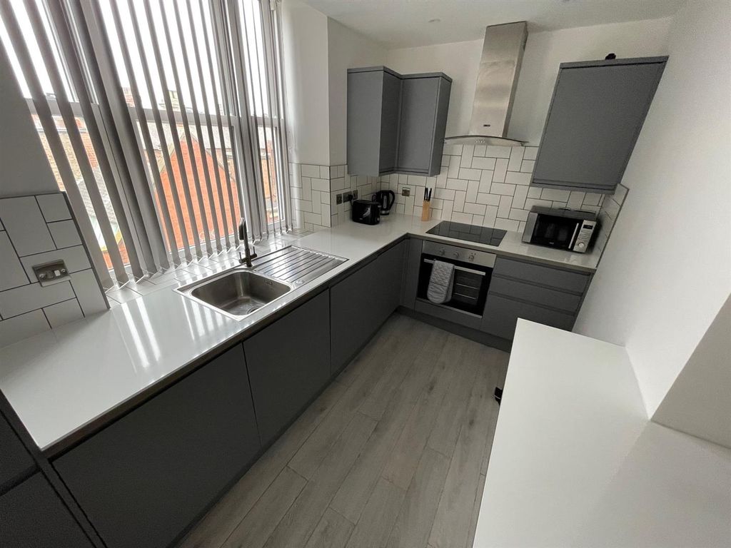 Property photo 3 of 6 3.Jpg