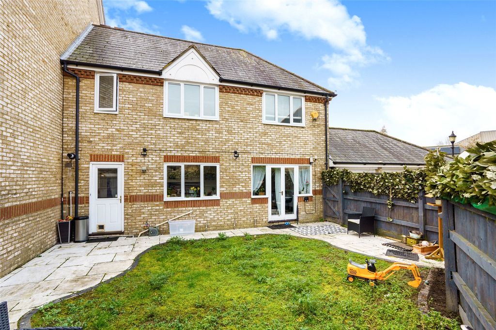 Property photo 2 of 19 Picture No. 20