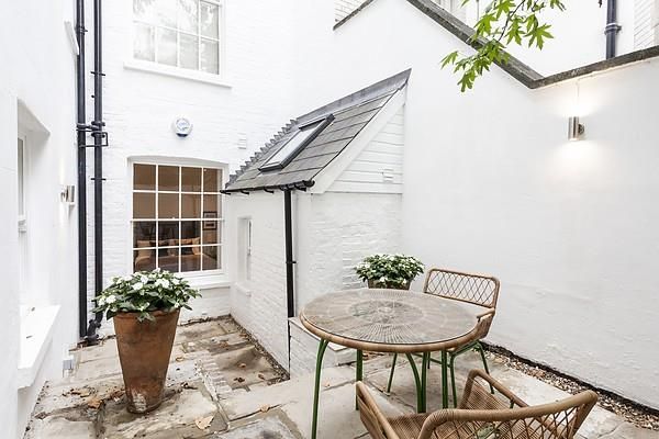 Property photo 2 of 9 Image