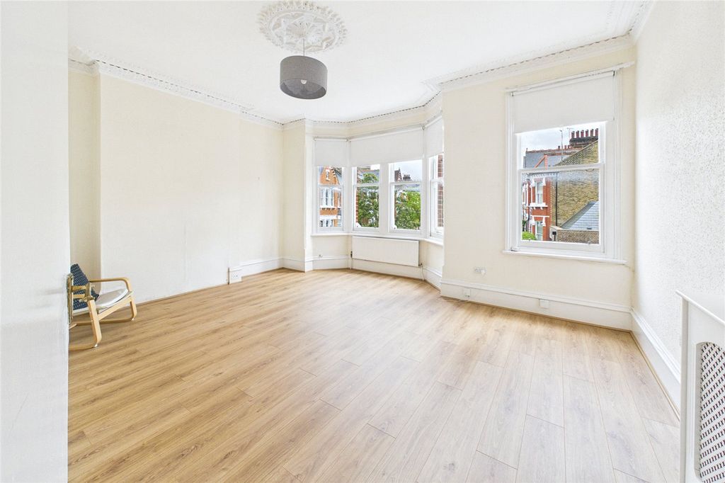 Property photo 2 of 11 Picture No. 11