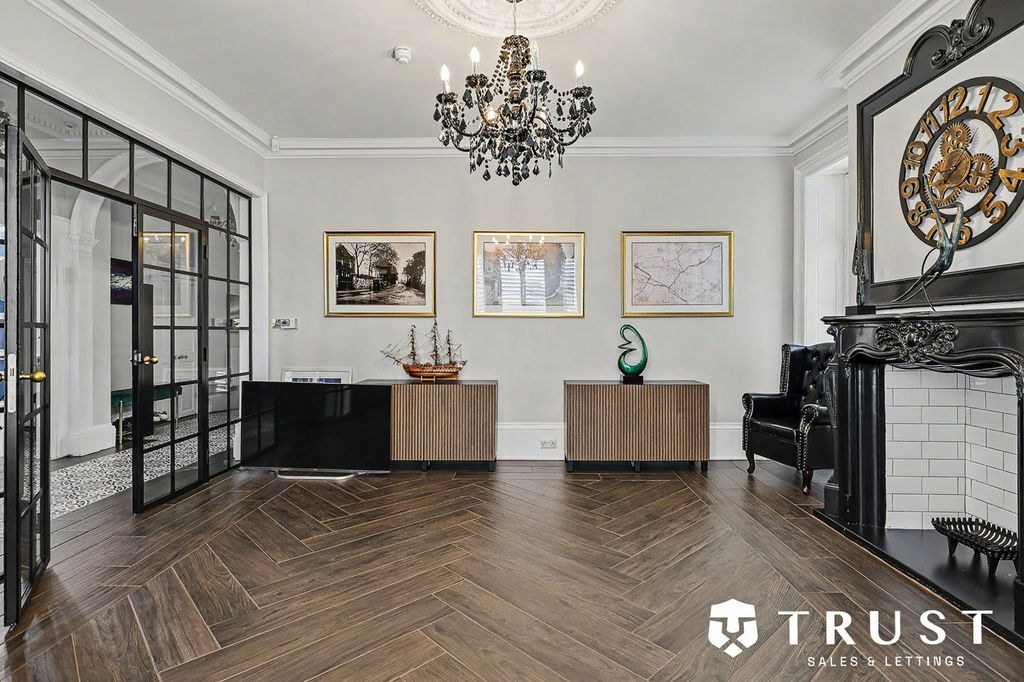 Additional image 26 of 6 bed detached house for saleStation Lane, Birkenshaw BD11