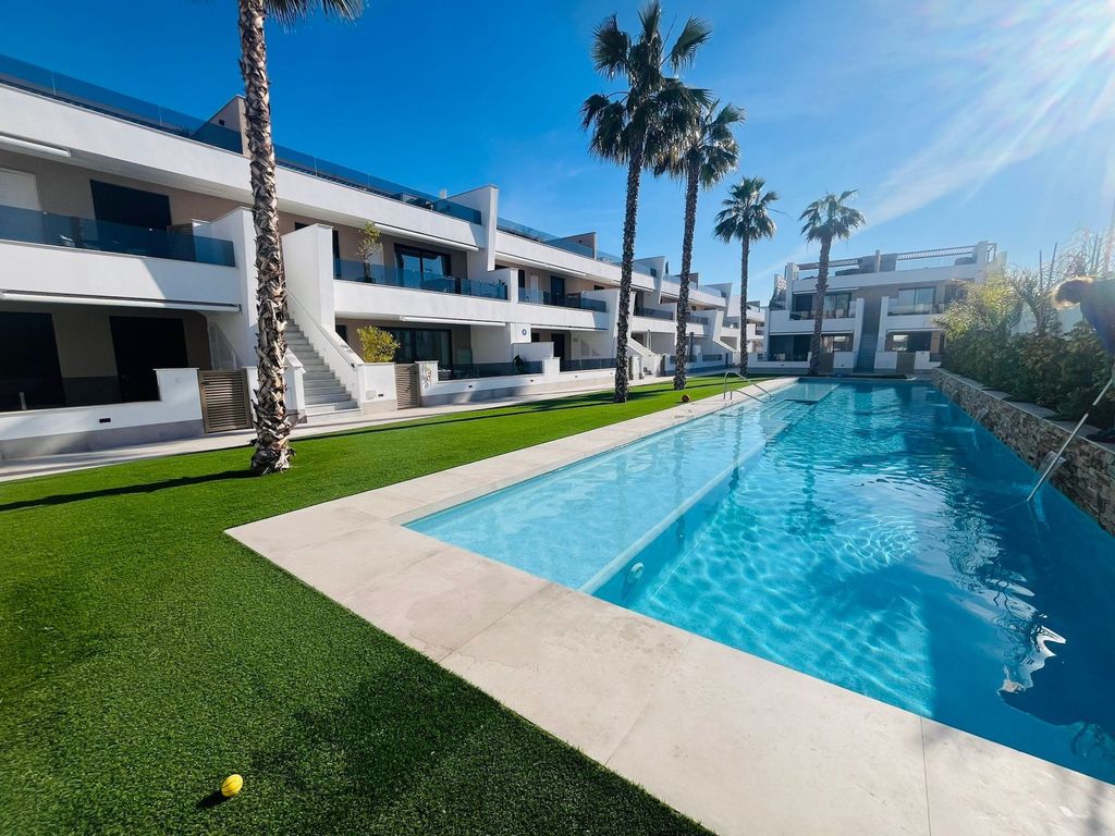 Property photo 1 of 27