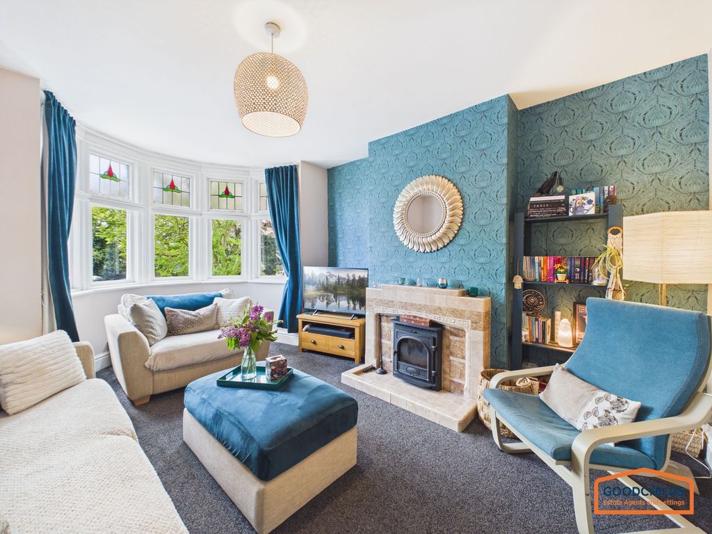 Property photo 3 of 24