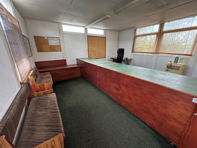 Property photo 3 of 4