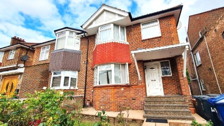 Property photo 1 of 14