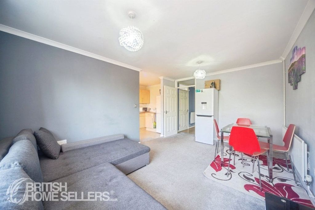 Property photo 3 of 10 Picture No. 04