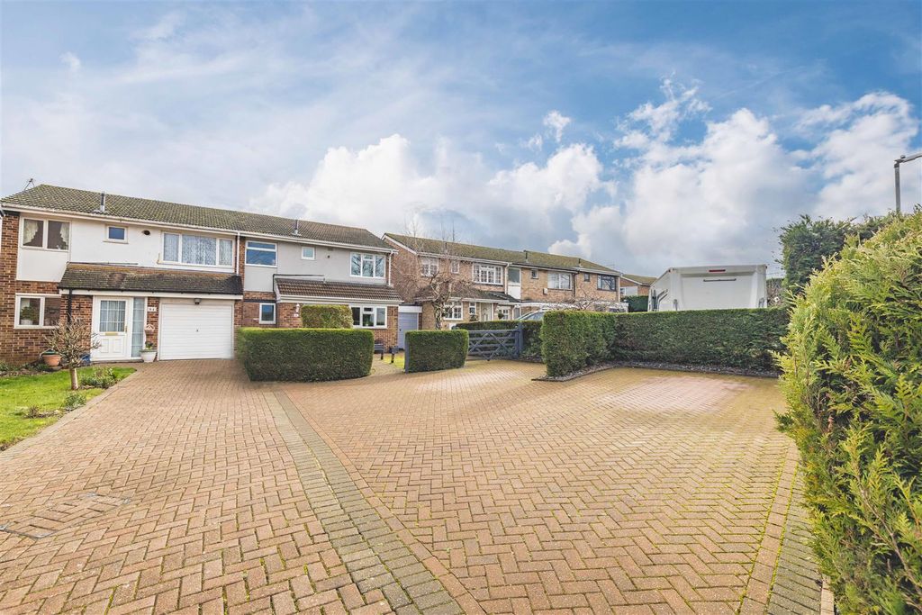 Property photo 2 of 22 68Lt (23 Of 25).Jpg