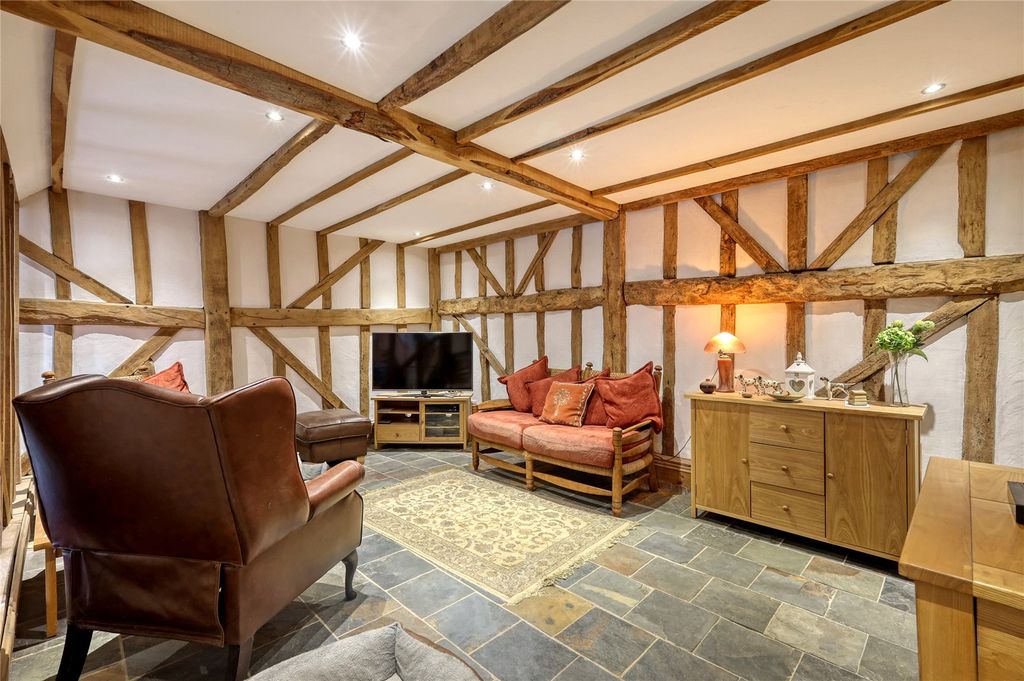 Property photo 3 of 13 Sitting Room
