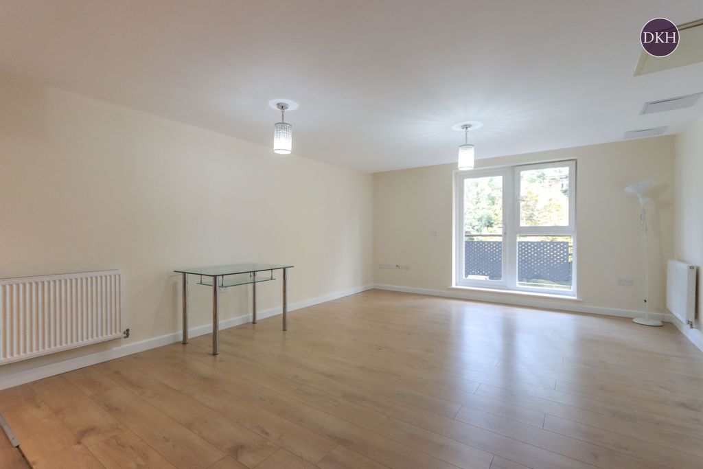 Property photo 3 of 10 Picture No. 07