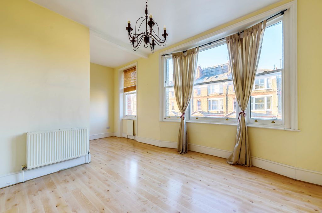 Property photo 1 of 7 930677 (2).Jpg