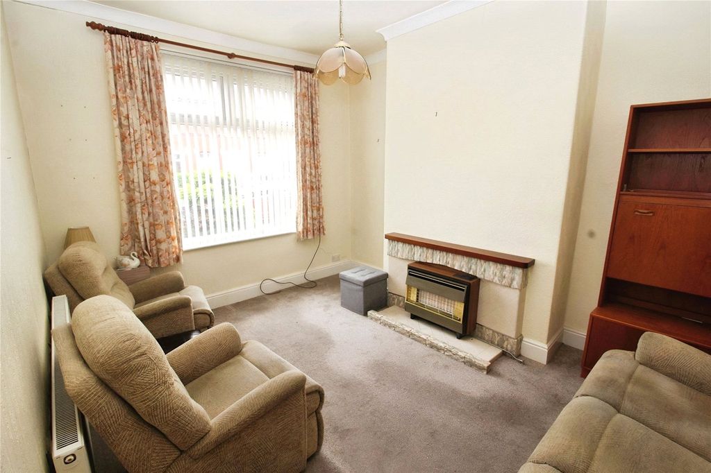 Property photo 2 of 8 Living Room
