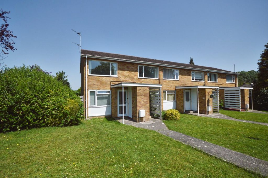 Property photo 1 of 9