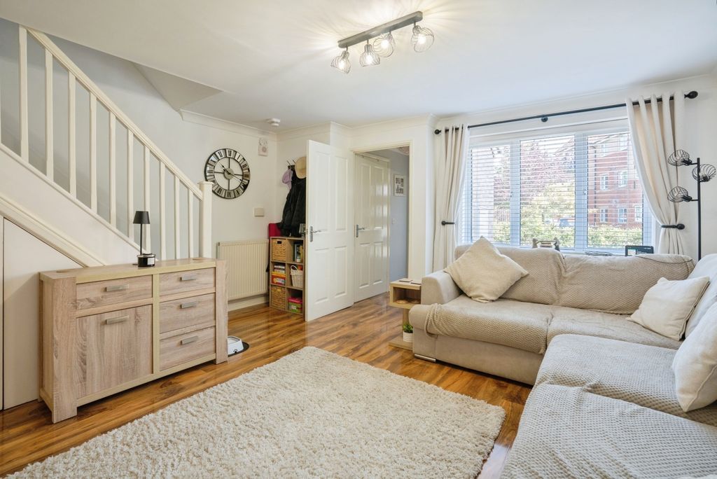 Property photo 2 of 14 Pbox-Img.Jpg