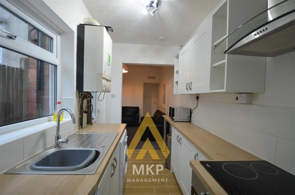 Property photo 2 of 13 47F37Ff5Fd541c70878ce4Ea01c5c8c2.Png