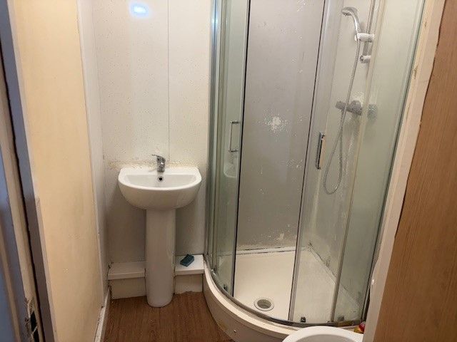 Property photo 3 of 3