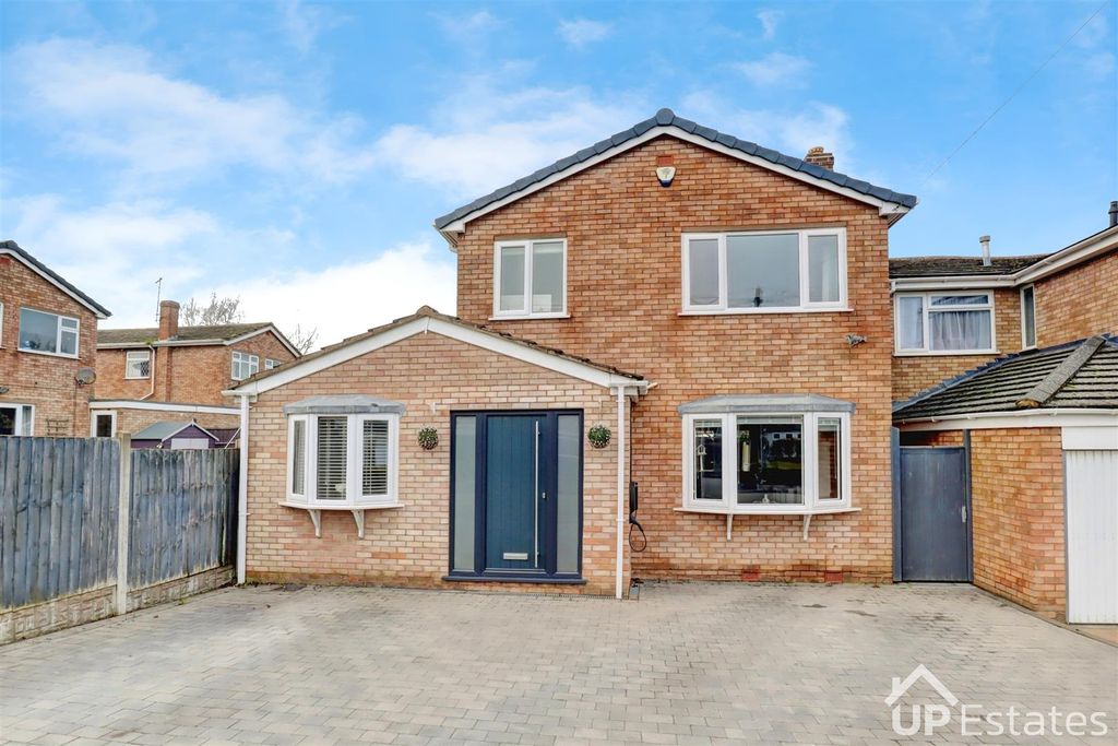 Property photo 1 of 23 Front Aspect