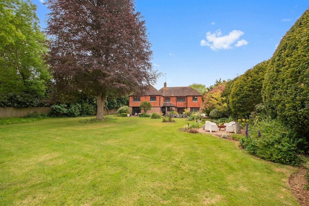 Property photo 2 of 53
