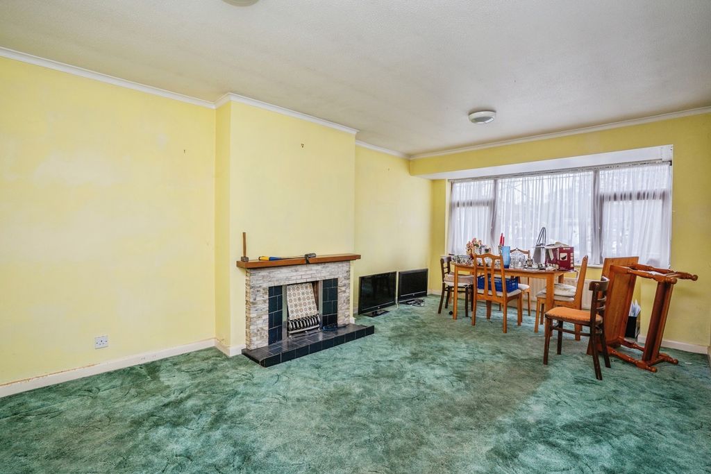 Property photo 3 of 14 Pbox-Img.Jpg