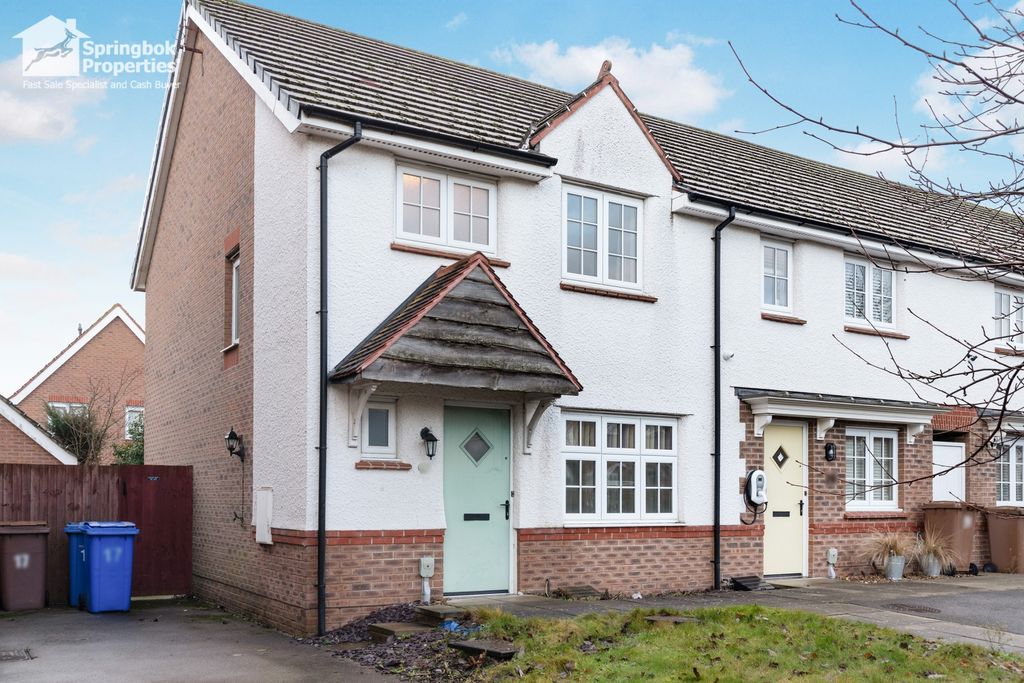 Property photo 1 of 17 Front View