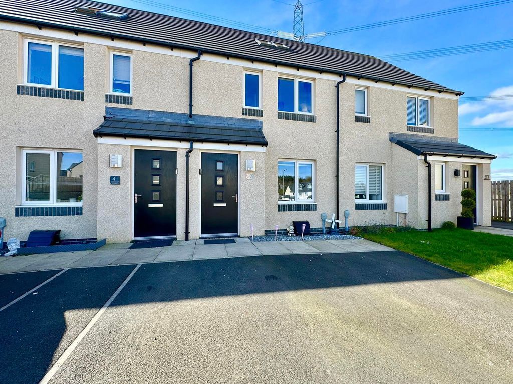 Property photo 1 of 25