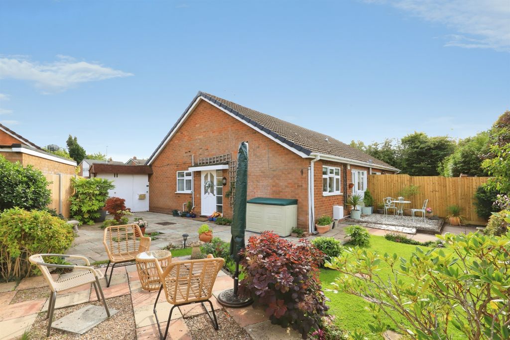 Property photo 2 of 16