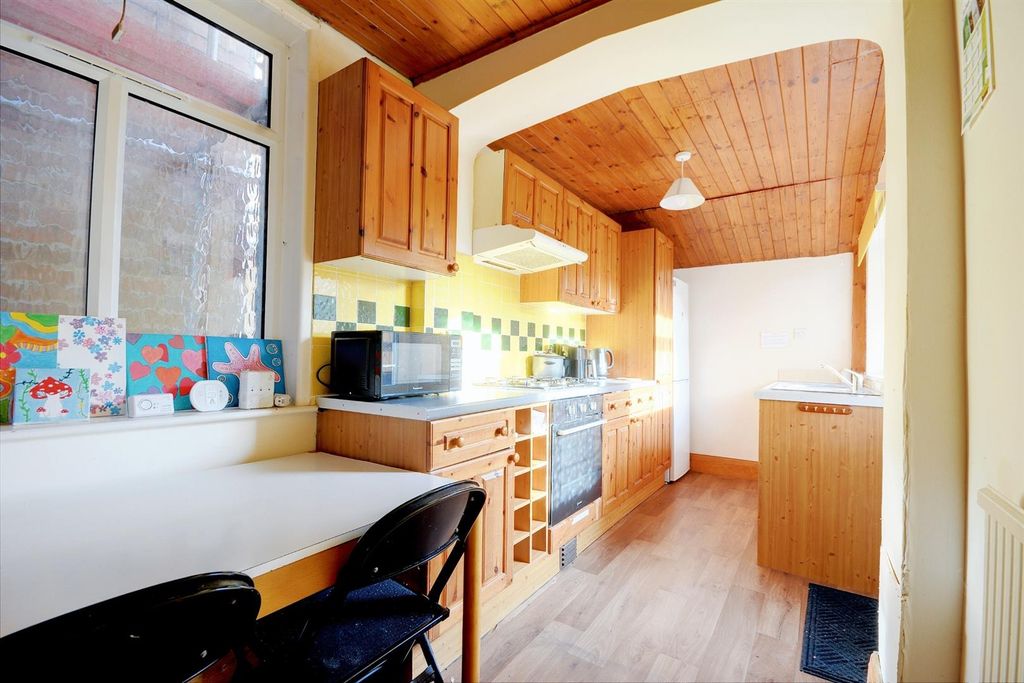 Property photo 3 of 15 24 Greenfield Street- Kitchen.Jpg