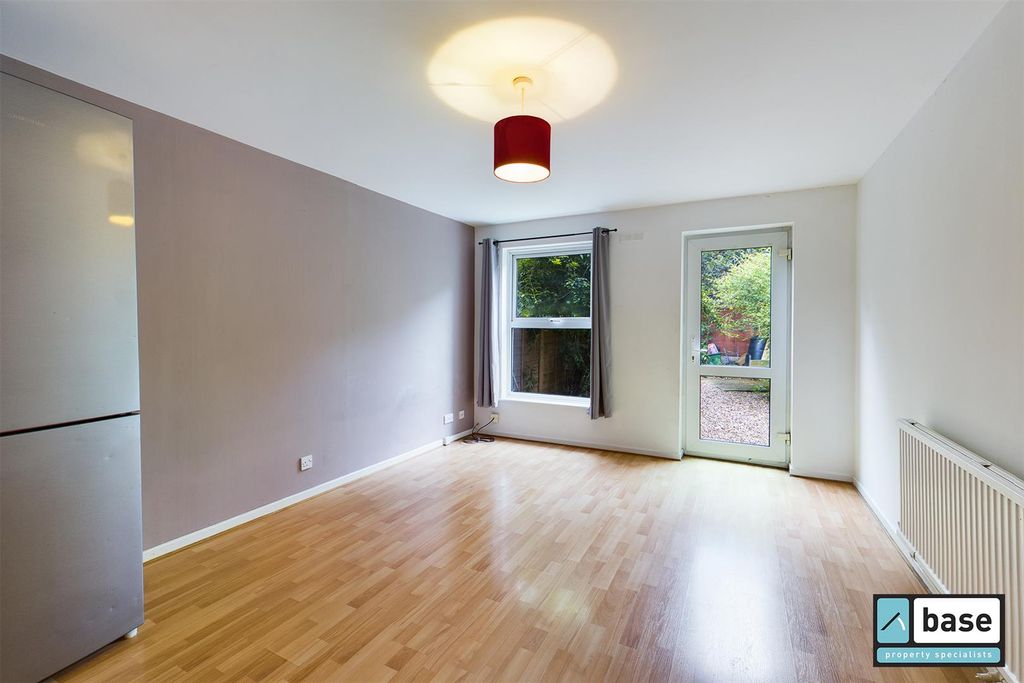 Property photo 1 of 14 Reception