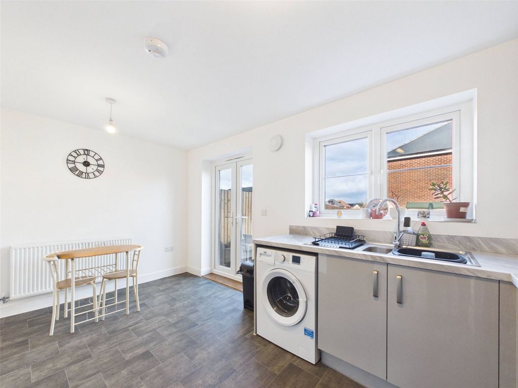 Property photo 3 of 11 Picture No. 04