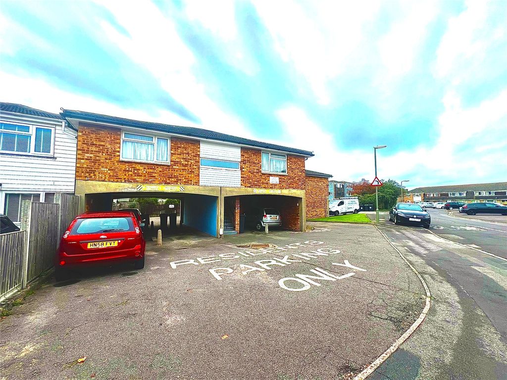 Property photo 1 of 16 Picture No. 35