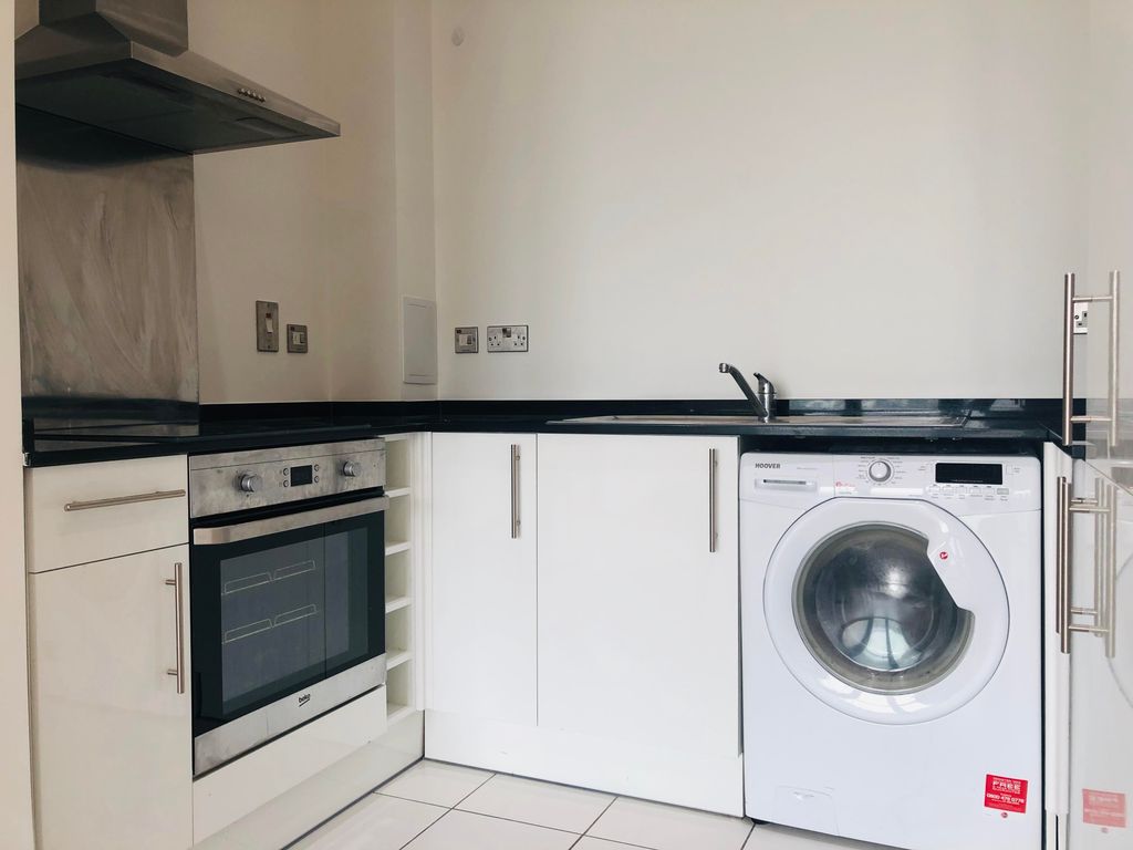 Property photo 3 of 9 Exterior