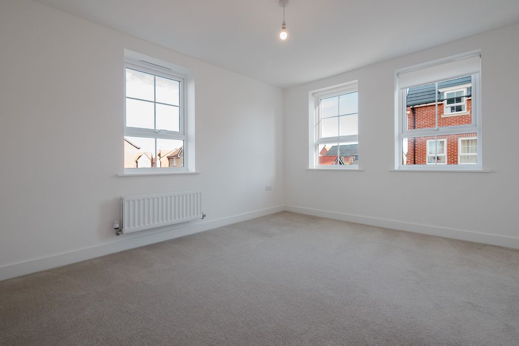 Property photo 3 of 7 Photo