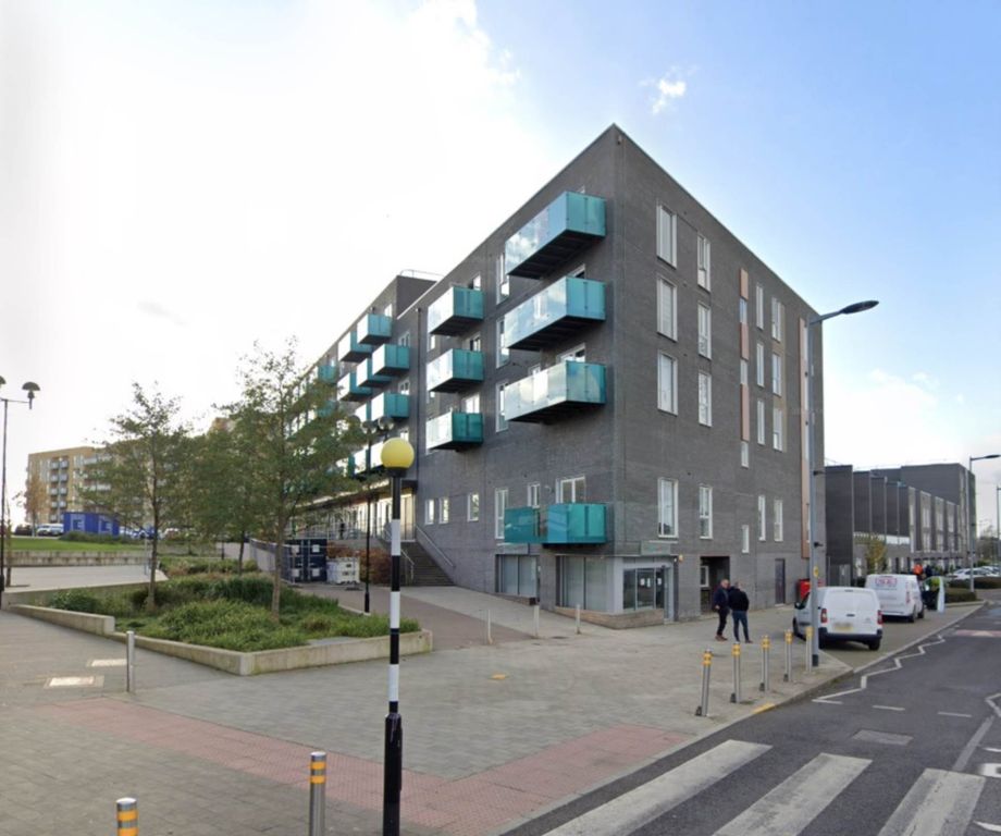 Property photo 1 of 12