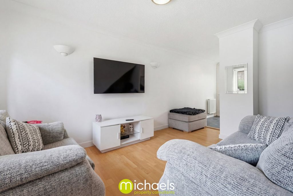 Property photo 3 of 15