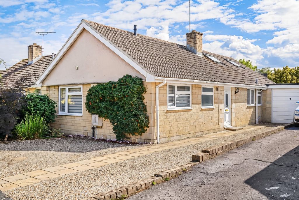 Property photo 1 of 16 Picture No. 19