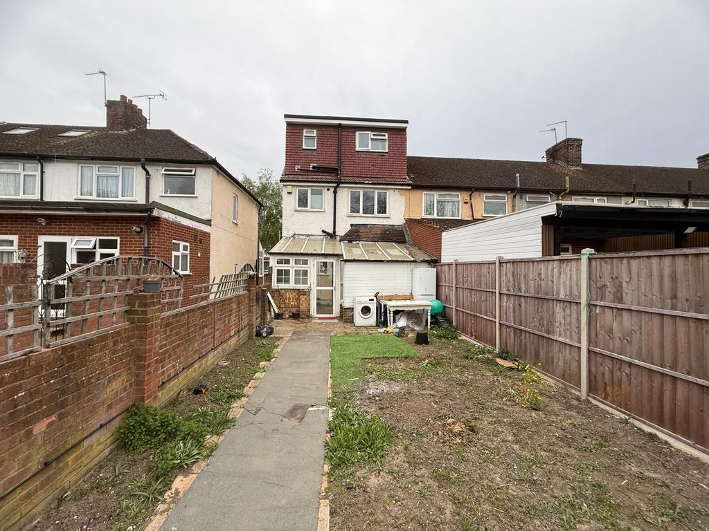 Property photo 3 of 26