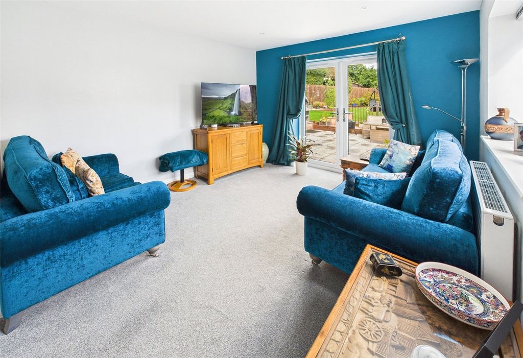 Property photo 2 of 35 Picture No. 02