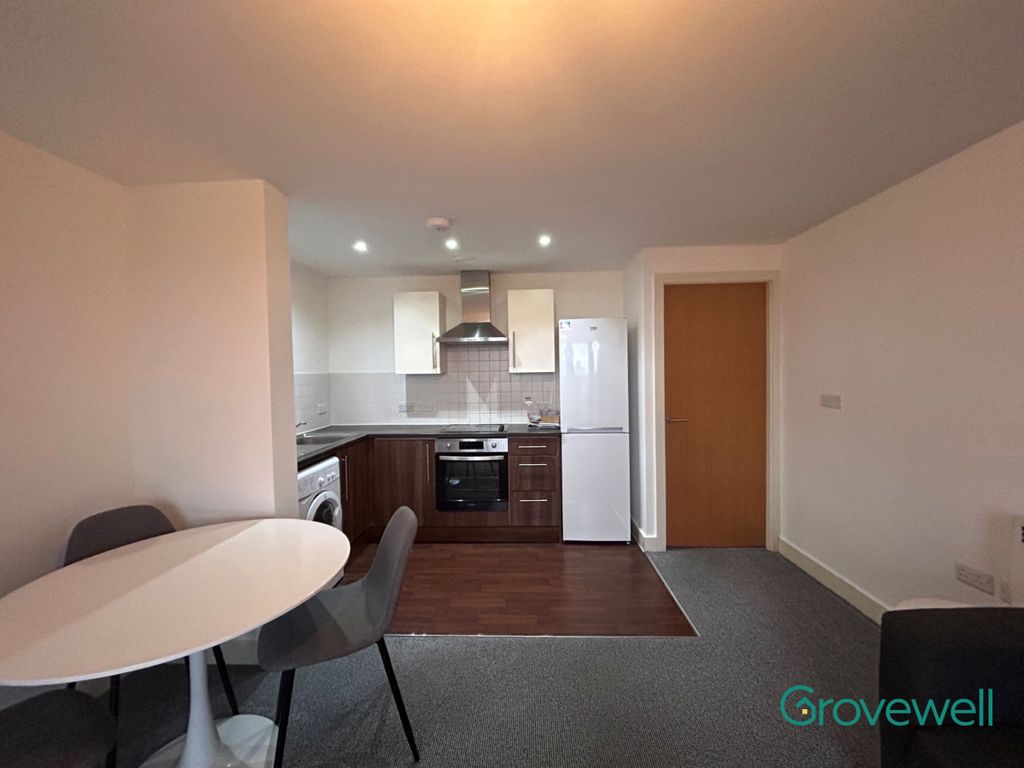 Property photo 3 of 18