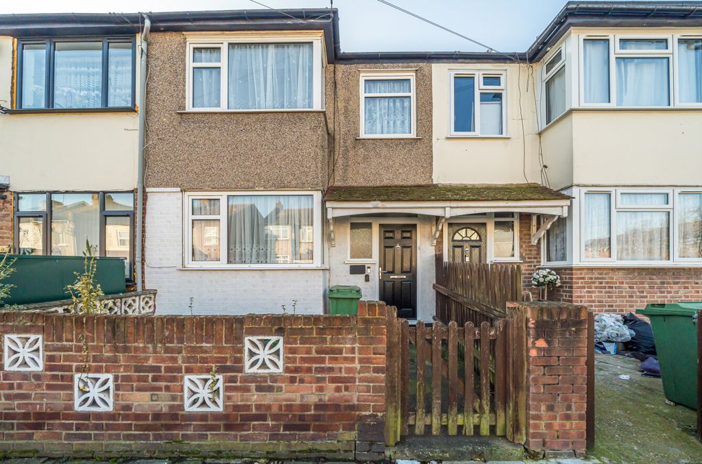 Property photo 2 of 17 1250143 (1).Jpg