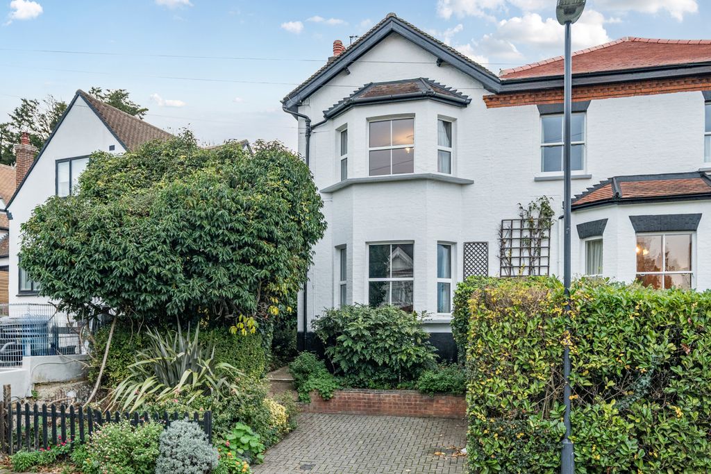 Property photo 1 of 20 Picture No. 01