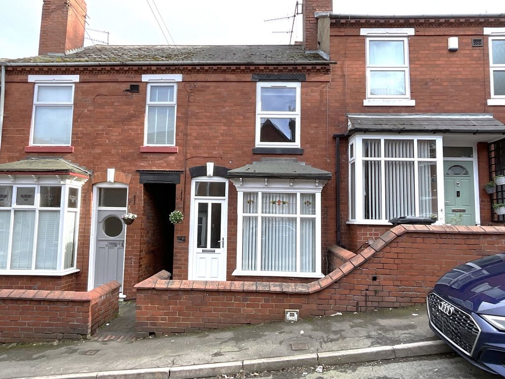 Property photo 1 of 12