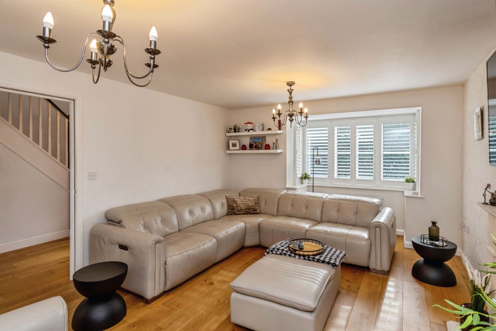 Property photo 3 of 20