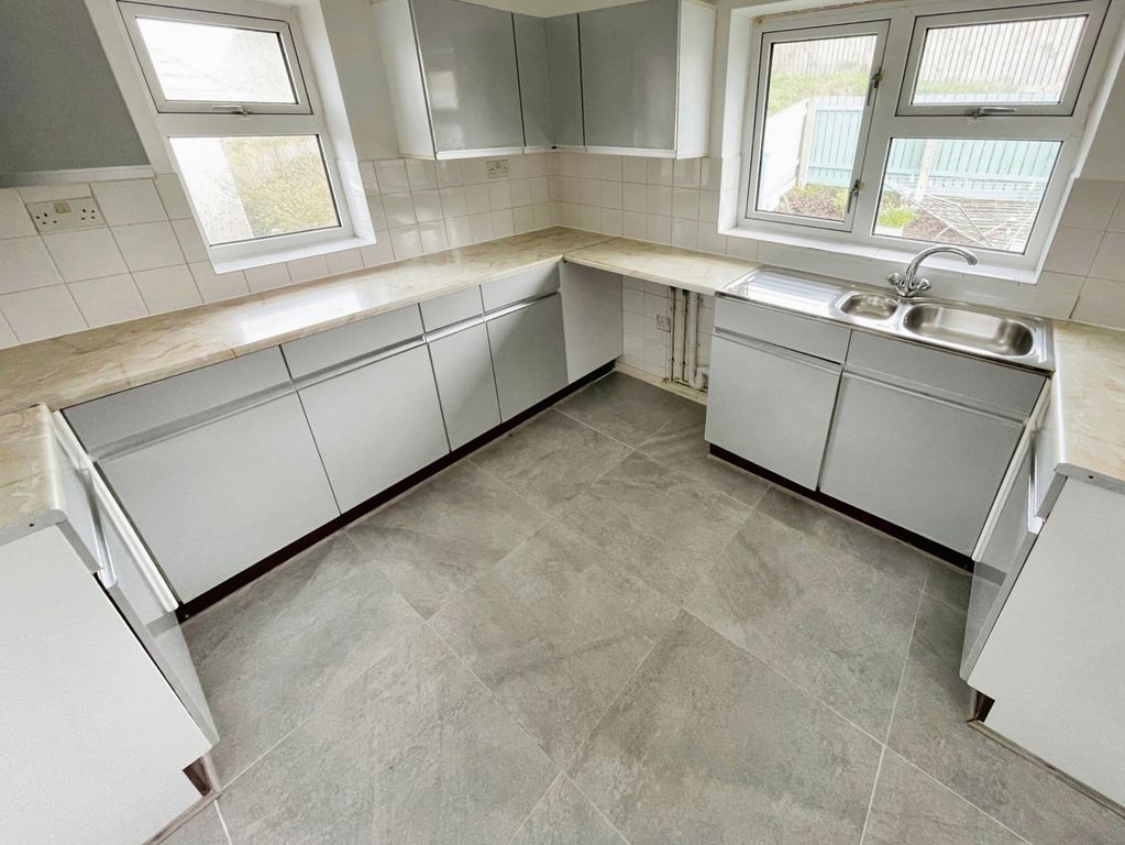 Property photo 2 of 7 Image