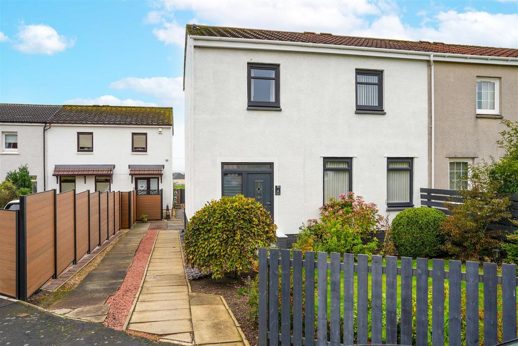 Property photo 1 of 40
