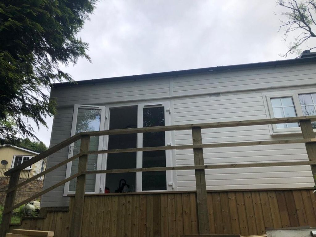 Property photo 2 of 7 Preloved Home Decking